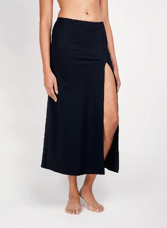 Basics Long Straight Skirt in Black