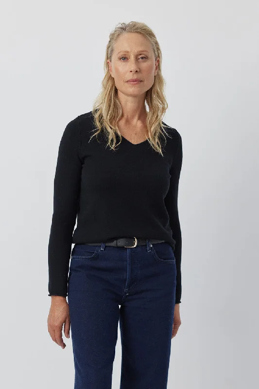 Essential Cashmere V Sweater - Black