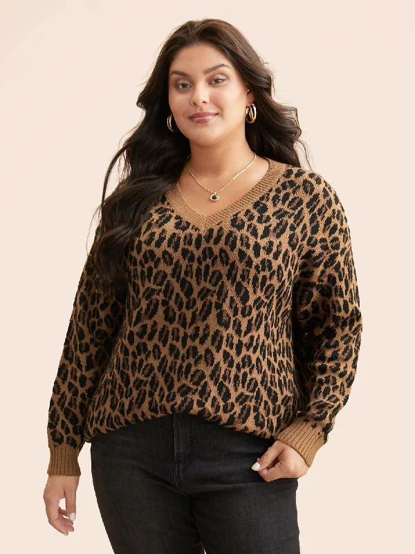 V Neck Leopard Print Jacquard Pullover