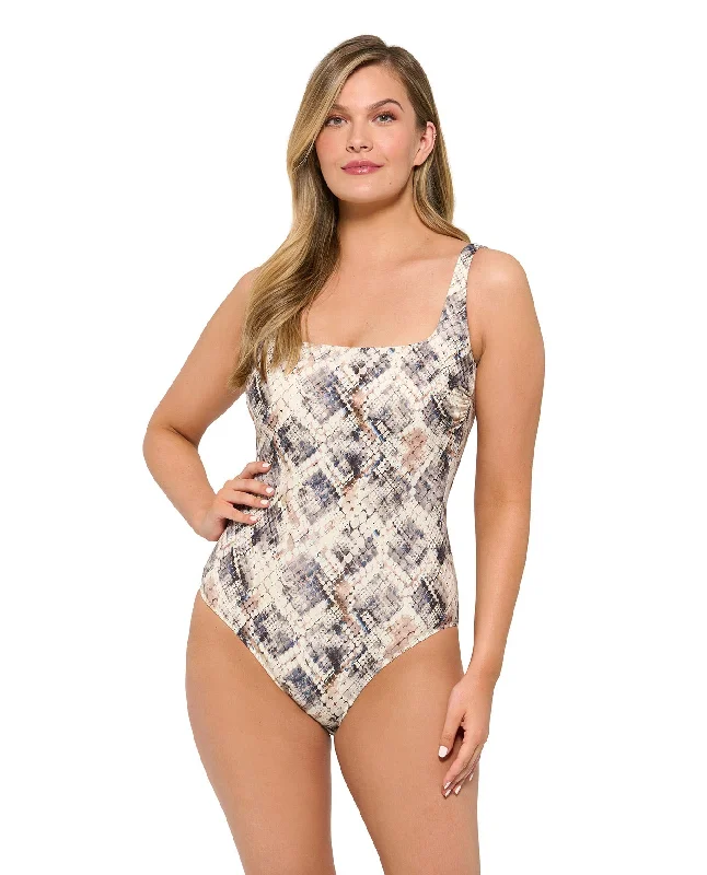 Gottex Mantaro Full Coverage DD-Cup Square Neck One Piece Swimsuit